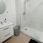 Bed & Breakfast 1 3*