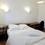 Bed & Breakfast 1 3*