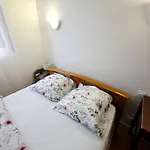 1 Bed & Breakfast 3*