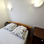 Panzió 1 3*